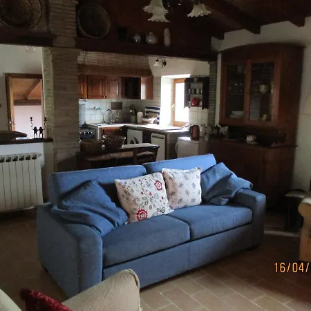 Localita S Cecilia 30, Daire