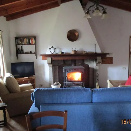 Località S Cecilia 30, Urbania